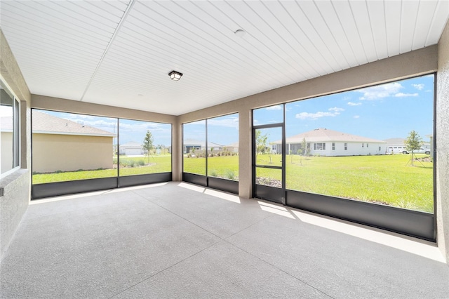 10562 SW 96th Lane Rd, Ocala, FL 34481 - unfurnished sunroom featuring a residential view