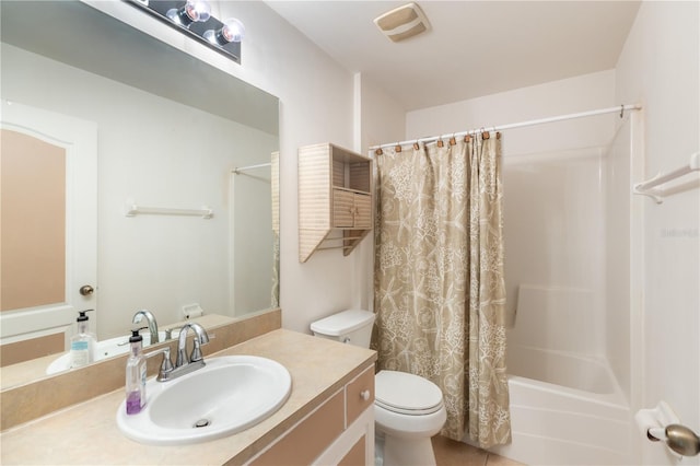 3019 NW Juanita Pl, Cape Coral, FL 33993 - bathroom featuring vanity, toilet, and shower / bathtub combination with curtain