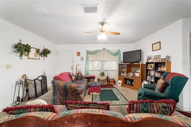 17128 SE 140th Ave, Weirsdale, FL 32195 - carpeted living room featuring ceiling fan