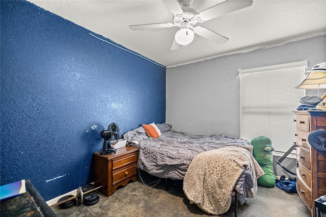 9 Bahia Trace Loop, Ocala, FL 34472 - bedroom featuring a textured wall, a textured ceiling, and ceiling fan