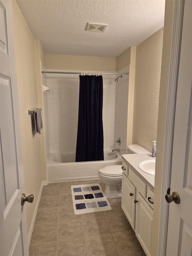 360 Marion Oaks Golf Way, Ocala, FL 34473 - full bath with a textured wall, a textured ceiling, toilet, vanity, and shower / tub combo