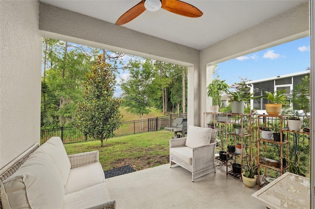 32 Hickory Course Loop, Ocala, FL 34472 - view of patio / terrace featuring a ceiling fan and outdoor lounge area