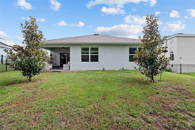 32 Hickory Course Loop, Ocala, FL 34472 - rear view of property with a ceiling fan, stucco siding, a patio, and roof with shingles