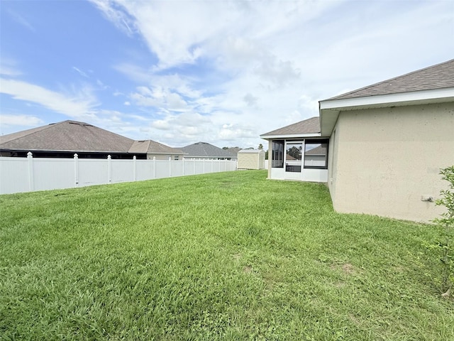 186 NW 44th St, Ocala, FL 34475 - view of yard with a sunroom