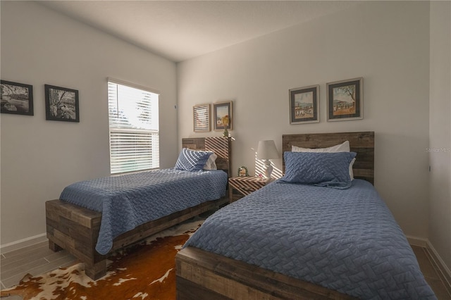 19551 SW 77th Loop, Dunnellon, FL 34432 - bedroom featuring baseboards