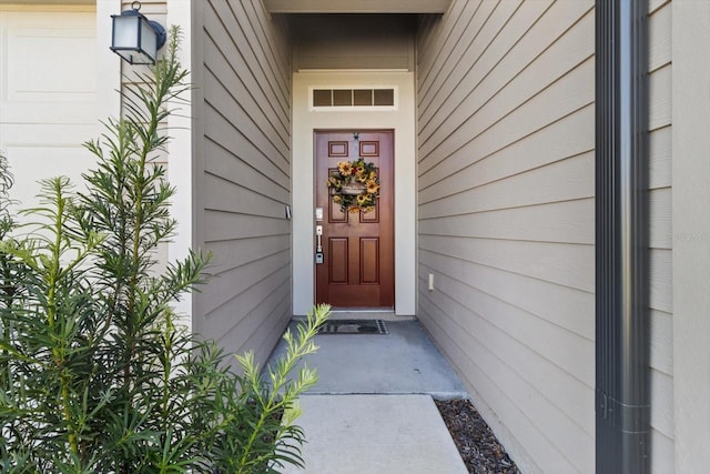 19551 SW 77th Loop, Dunnellon, FL 34432 - doorway to property