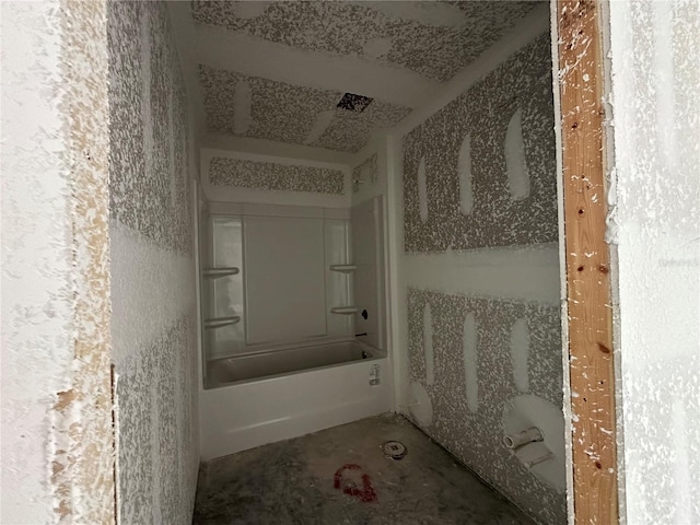 2 Pine Course Trl, Ocala, FL 34472 - bathroom with bathtub / shower combination