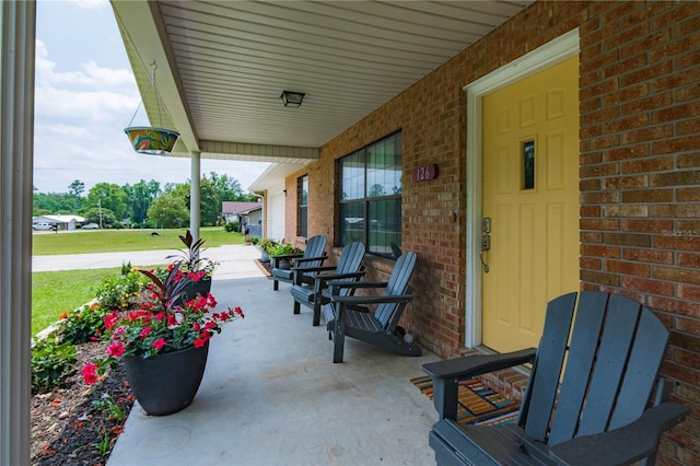 126 SW Mockingbird Way, Lake City, FL 32024 - view of covered porch