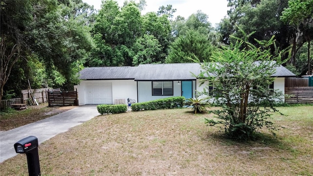 3440 N Olive Ave, Crystal River, FL 34428 - photo 1