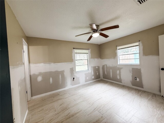 3440 N Olive Ave, Crystal River, FL 34428 - photo 14