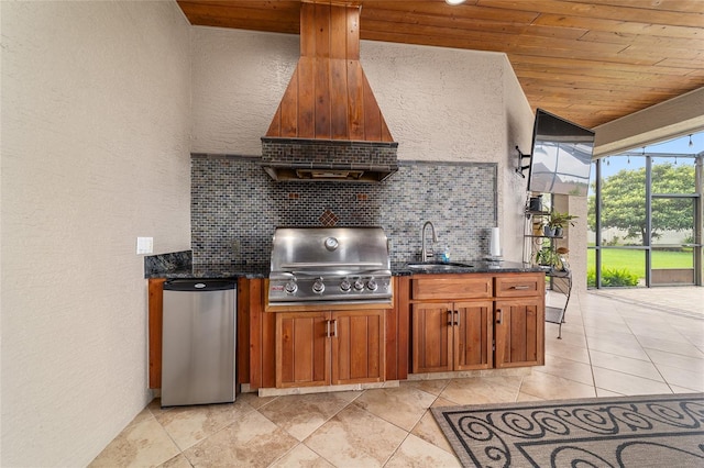 3986 SE 43rd Cir, Ocala, FL 34480 - view of patio with an outdoor kitchen and a lanai