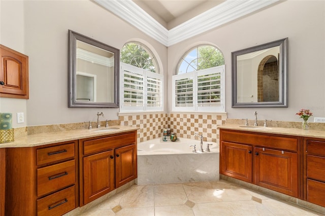 3986 SE 43rd Cir, Ocala, FL 34480 - full bath with two vanities and a garden tub