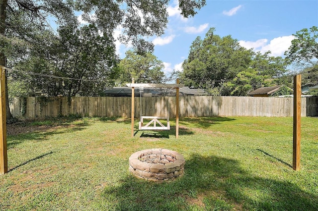 986 SE 57th Ave, Ocala, FL 34480 - view of yard featuring a fire pit