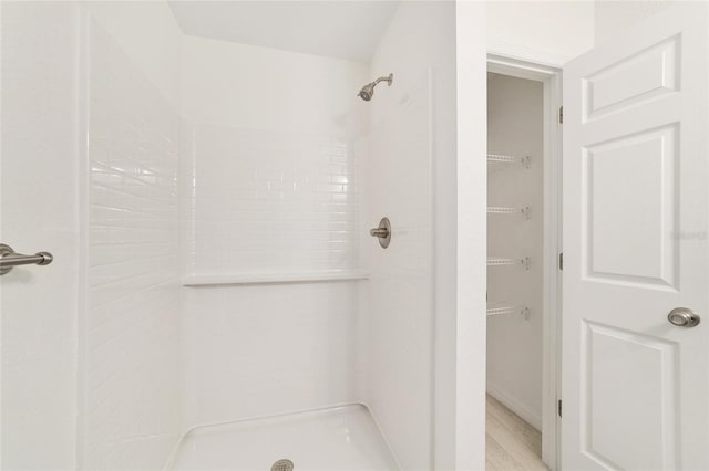 6 Locust Loop Crse, Ocala, FL 34472 - bathroom featuring a shower