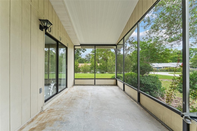 10012 SW 88th Ct, Ocala, FL 34481 - unfurnished sunroom with plenty of natural light