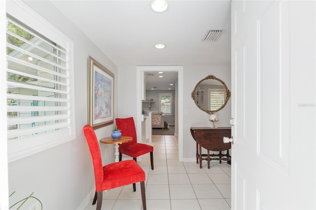 12335 SE 130th Ct, Ocklawaha, FL 32179 - corridor featuring light tile patterned floors, baseboards, and recessed lighting