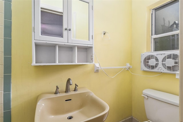 3621 SE 12th Pl, Ocala, FL 34471 - bathroom featuring a sink and toilet