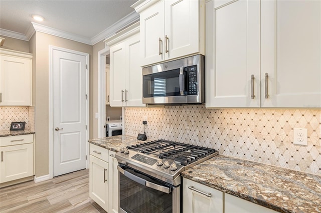 8878 SW 103rd Cir, Ocala, FL 34481 - kitchen featuring stainless steel appliances, ornamental molding, tasteful backsplash, stone counters, and light wood-style flooring