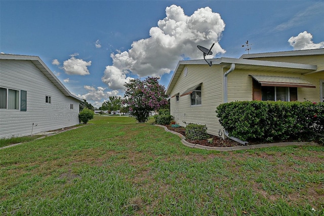 10699 SE 178th St, Summerfield, FL 34491 - view of green lawn