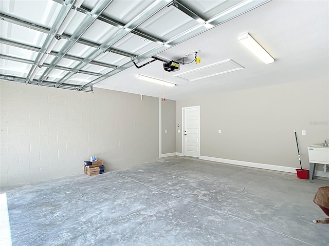 226 Locust Ln, Ocala, FL 34472 - garage with a garage door opener