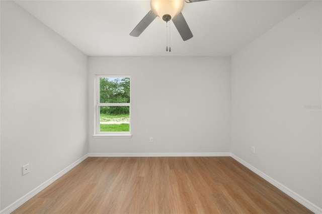 9131 Canter Path, Sebring, FL 33870 - empty room featuring light wood-type flooring and ceiling fan