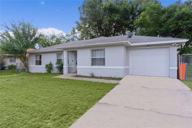 18 Banyan Pass, Ocala, FL 34472 - ranch-style house with a garage, stucco siding, and driveway