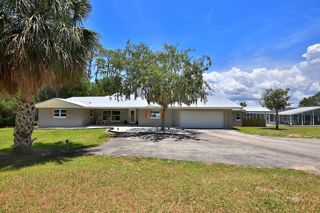 10893 SE 141 Avenue Rd, Ocklawaha, FL 32179 - photo 2