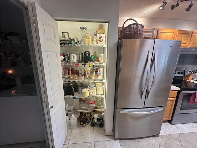 9730 SW 90th St, Ocala, FL 34481 - view of pantry