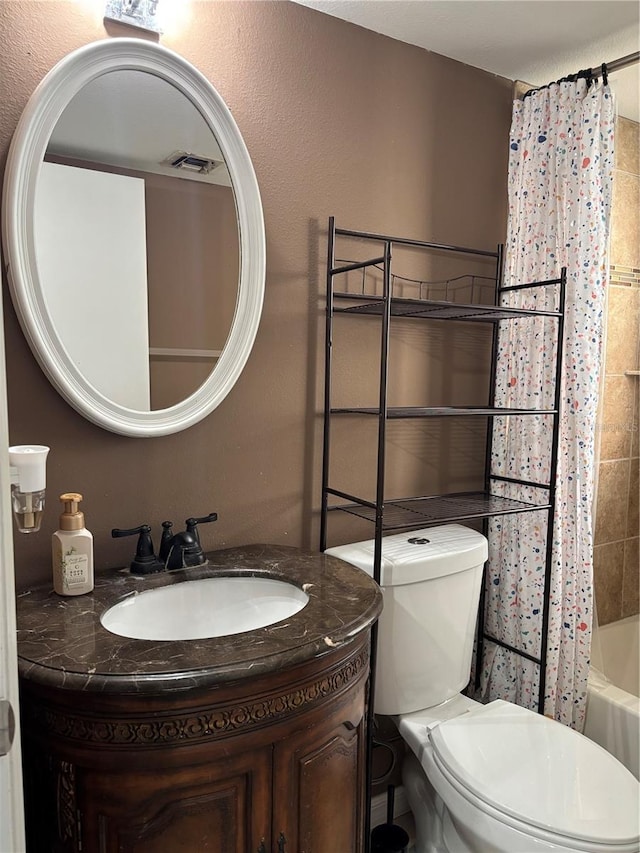 8134 Fairways Cir Unit R203, Ocala, FL 34472 - full bathroom featuring vanity and shower / bath combination with curtain