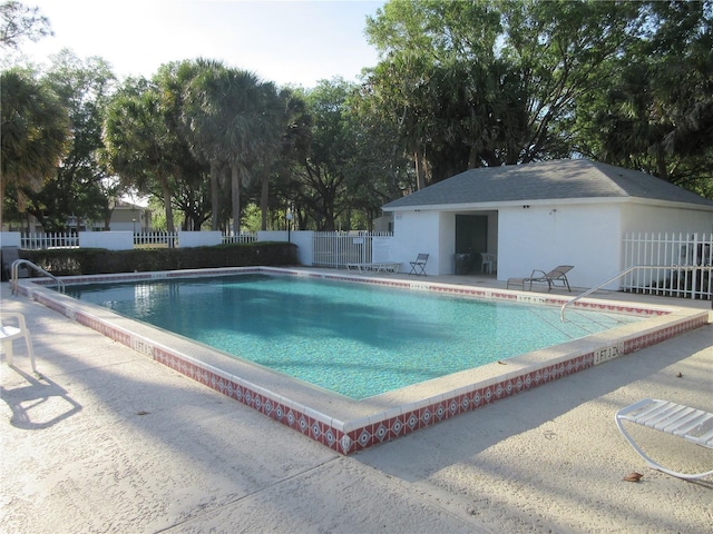8134 Fairways Cir Unit R203, Ocala, FL 34472 - community pool featuring a patio
