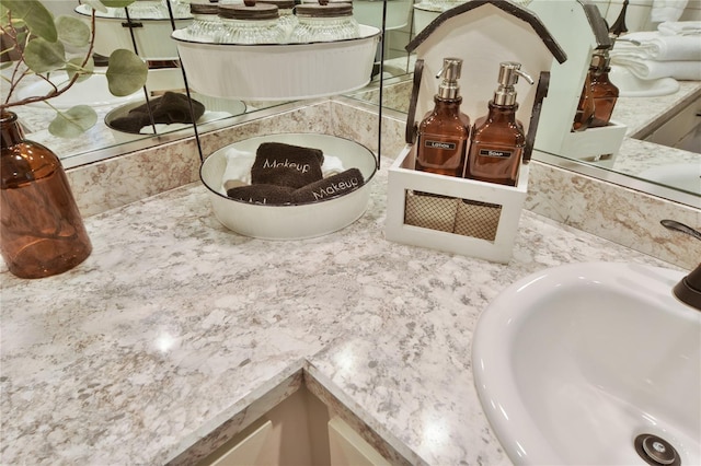 2855 SE 38th St, Ocala, FL 34480 - bathroom featuring a sink