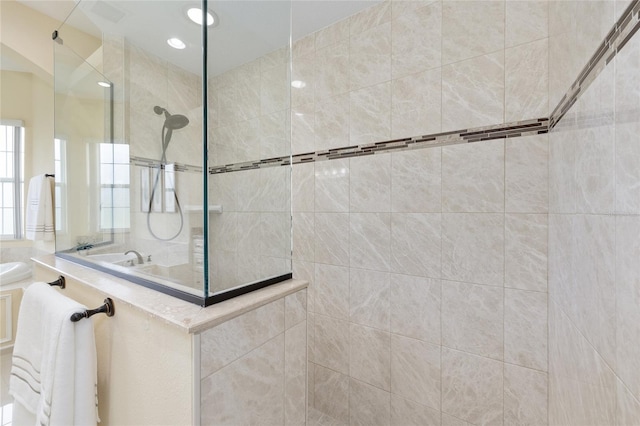 5024 SW 114th Street Rd, Ocala, FL 34476 - full bath with a walk in shower and recessed lighting