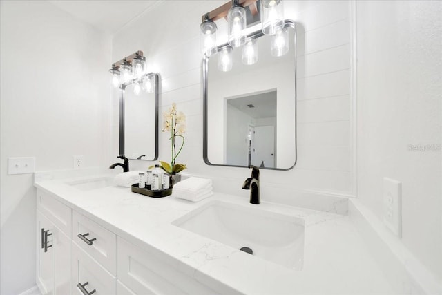 6142 SE 37th Ter, Ocala, FL 34480 - bathroom with double vanity