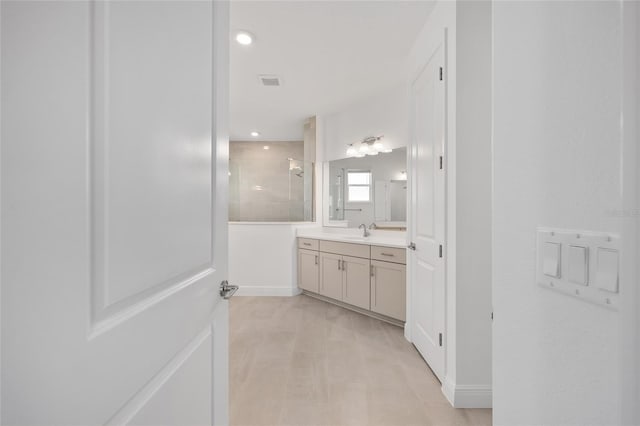 10561 SW 98th Pl, Ocala, FL 34481 - full bathroom with vanity, tiled shower, and recessed lighting