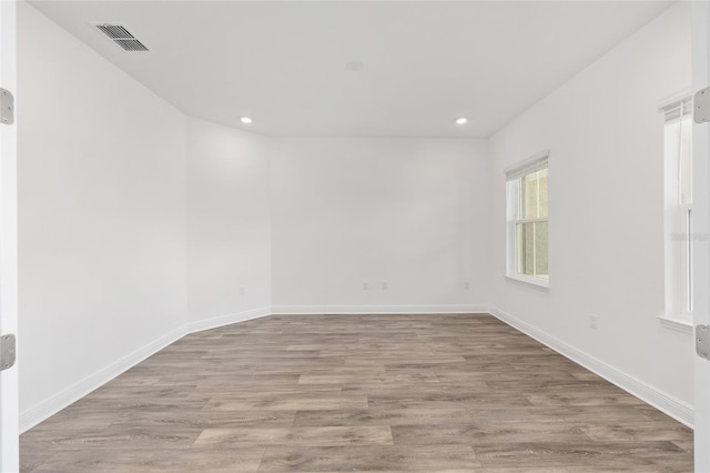 10561 SW 98th Pl, Ocala, FL 34481 - spare room featuring light wood-style floors and recessed lighting