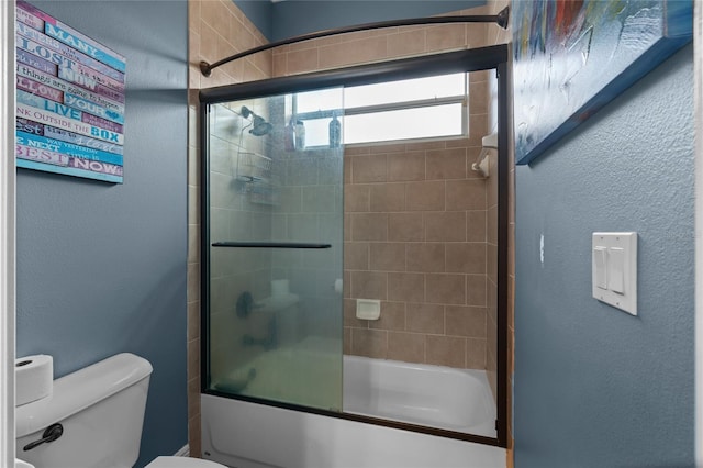4731 SE 34th St, Ocala, FL 34480 - full bathroom featuring enclosed tub / shower combo and a textured wall
