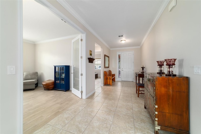 9236 SW 91st Court Rd, Ocala, FL 34481 - foyer entrance with crown molding and baseboards