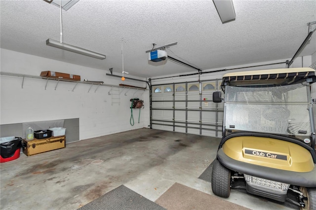 9069 SW 91st Cir, Ocala, FL 34481 - garage with a garage door opener