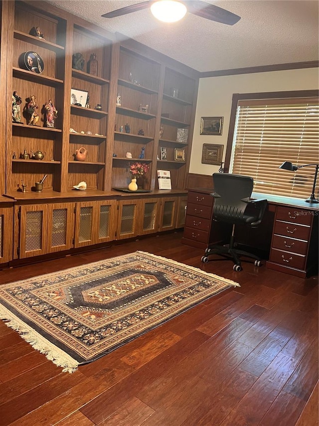 8450 SW 90th St Unit D, Ocala, FL 34481 - office space with a ceiling fan, dark wood finished floors, a textured ceiling, and built in features