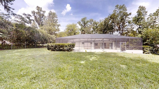 4121 SW 6th Ave, Ocala, FL 34471 - view of yard with glass enclosure