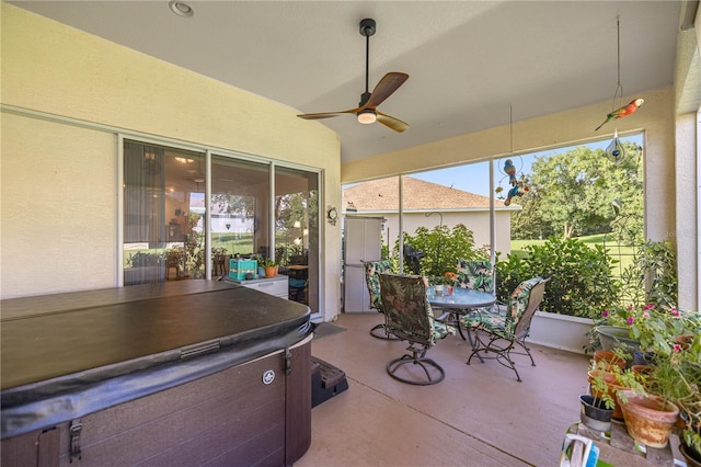 1824 W Zoe Ct, Lecanto, FL 34461 - view of patio featuring a hot tub, ceiling fan, and outdoor dining area