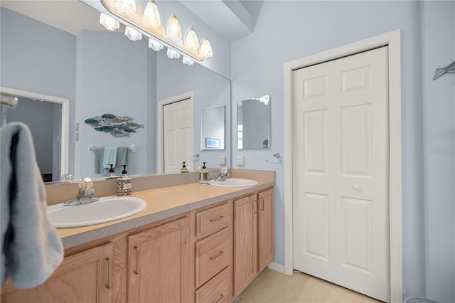 1824 W Zoe Ct, Lecanto, FL 34461 - full bath with double vanity and tile patterned flooring