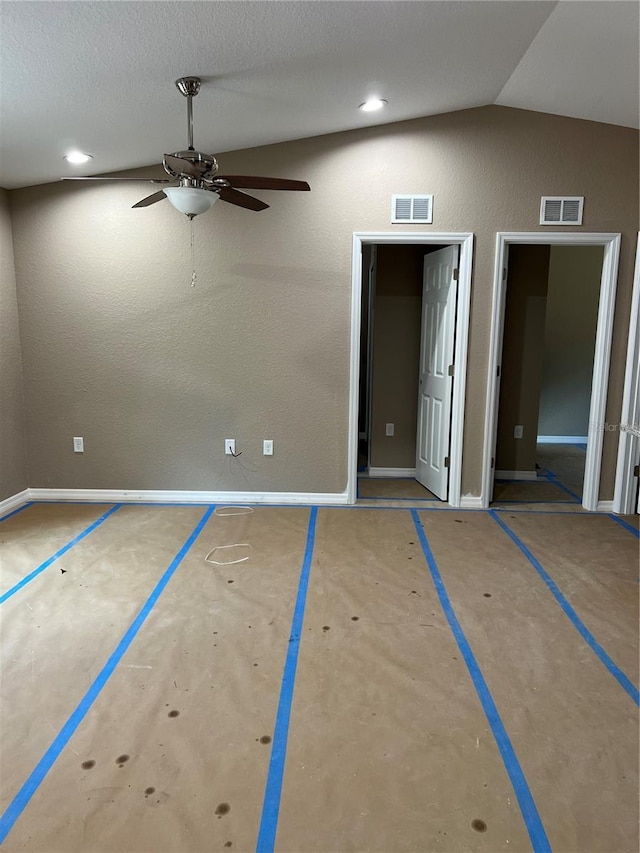 20769 SW Oriole Dr, Dunnellon, FL 34431 - interior space featuring vaulted ceiling and a ceiling fan