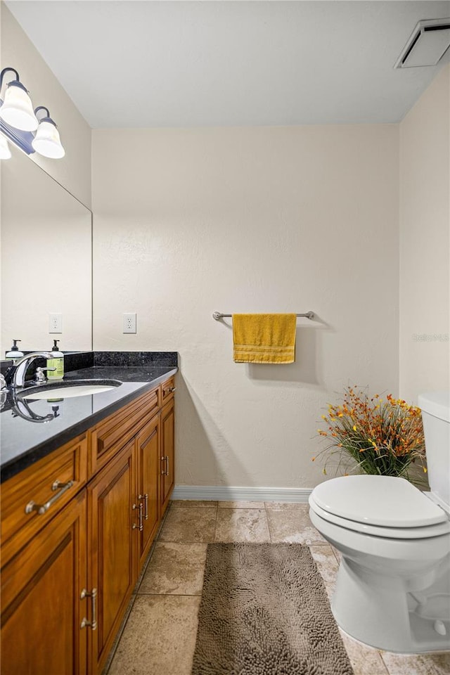 12131 NE 10th Ter, Ocala, FL 34479 - half bathroom featuring toilet and vanity