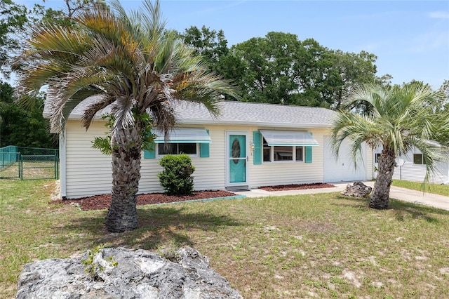 8247 SW 105th Pl, Ocala, FL 34481 - ranch-style home with a gate