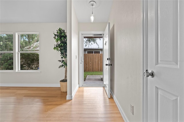 2864 SW 40th Ave, Gainesville, FL 32608 - entryway featuring light wood-type flooring and baseboards