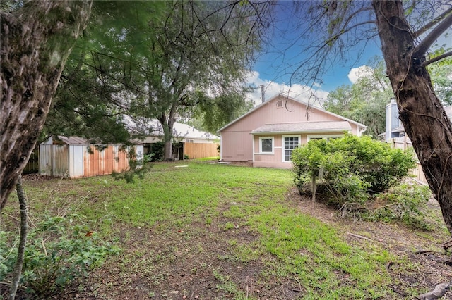 2864 SW 40th Ave, Gainesville, FL 32608 - view of yard featuring a storage unit