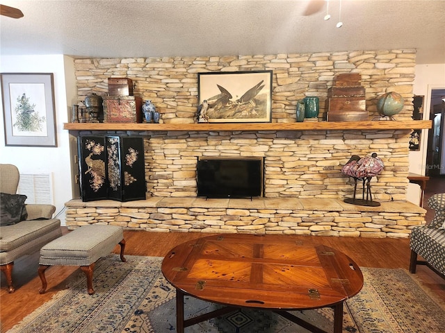 17051 NE 243rd Place Rd, Fort Mc Coy, FL 32134 - photo 4