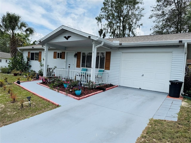 8547 SW 106th Pl, Ocala, FL 34481 - single story home with a porch, a garage, and concrete driveway