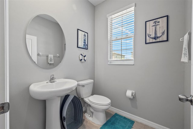 14347 Easy Goer St, Ruskin, FL 33573 - half bath with toilet and baseboards